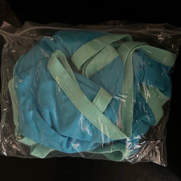 Sexy ladies bathing suite, bra top and high leg bottoms, size L, new with tags - Picture 3 of 5